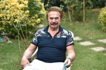 Orhan Gencebay’dan 18 Mayıs mesajı: "Bu acı günü bizlere yaşatanları lanetliyorum"
