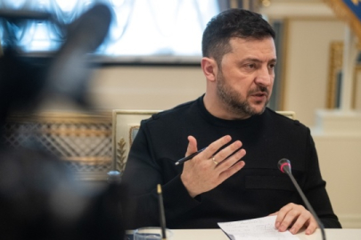 Zelenskıy’dan kuzey cephesi alarmı: "Rusya'nın 5 farklı saldırı senaryosuna karşı güçlerimizi artırıyoruz"