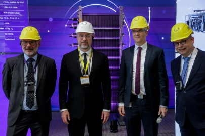 Ukrayna'nın enerji altyapısı için Smıhal ve Siemens Enerji CEO'su Kıyiv’de bir araya geldi