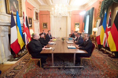 E3-Ukrayna Zirvesi Londra’da gerçekleştirildi