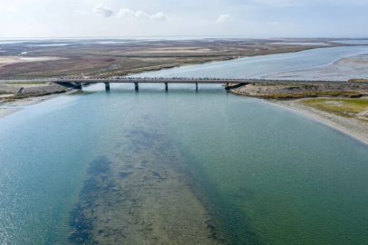 Ukrayna, Rus askeri lojistiğini baltalamaya devam ediyor: Bu kez Heniçesk Köprüsü hedef alındı
