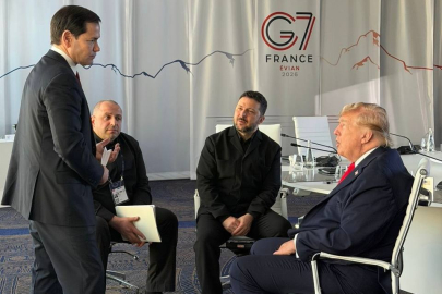 Ukrayna Cumhurbaşkanı Zelenskıy ile ABD Başkanı Trump görüştü