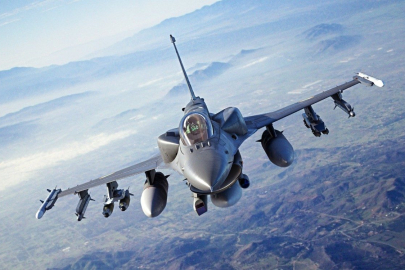 Belçika Savunma Bakanı duyurdu: Ukrayna'ya 7 adet F-16 gönderilmesi gündemde