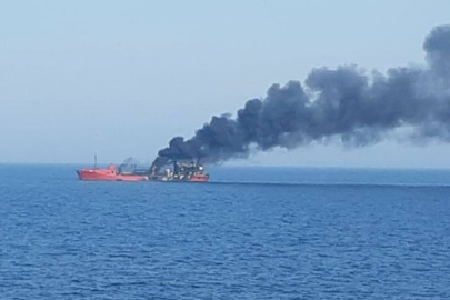 Rusya, Karadeniz'de sivil gemileri vurdu: 1 mürettebat öldü