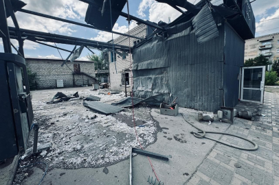 Rus barbarlığının acı sonucu: Donetsk bölgesindeki saldırıda 3 kişi öldü, yaralılar var