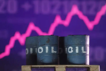 Rusya'da petrolün yüzde 30'unun ülkede işlenmesi önerildi: 15 bölgeye kısıtlama geldi!
