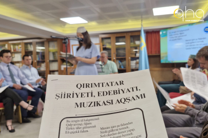 Kırım Derneğinde Millî Bayrak Günü şiir ve müzikle kutlandı