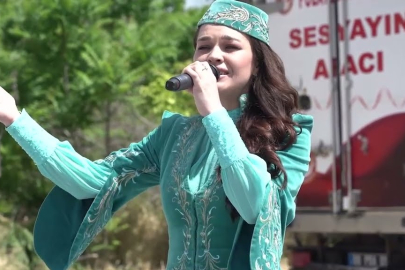 Kırım Tatar Millî Bayrak Günü Karayavşan’da kutlandı!