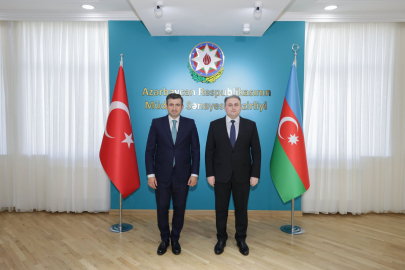 Selçuk Bayraktar Azerbaycan Savunma Bakanı ile görüştü: Savunma iş birlikleri gündemde