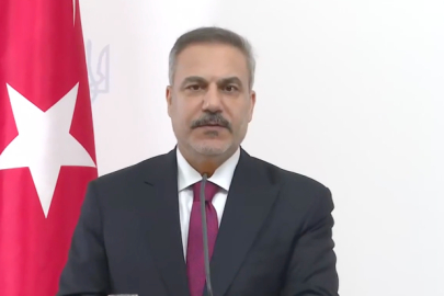 Hakan Fidan'dan Kıyiv'de net mesaj: "Kırım Tatarlarının yanında olmaya devam edeceğiz"