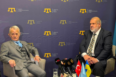 Kırımoğlu ve Çubarov, Kıyiv'de Türk gazetecilerle bir araya geldi