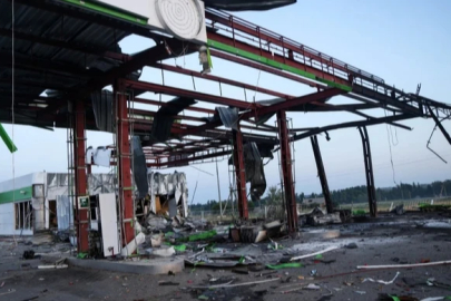 Rus ordusu Harkiv bölgesinde 80’den fazla akaryakıt istasyonunu yok etti
