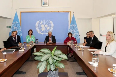 BM Genel Sekreteri Guterres, Kıbrıs'ta Erhürman ve Hristodulidis ile görüştü