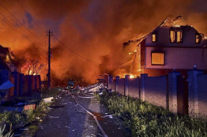 Rusya, Poltava ve Dnipropetrovsk bölgelerini vurdu: 2 ölü, 3 yaralı