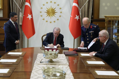TSK'da yeni dönem: YAŞ kararlarıyla komuta kademesi yeniden şekillendi