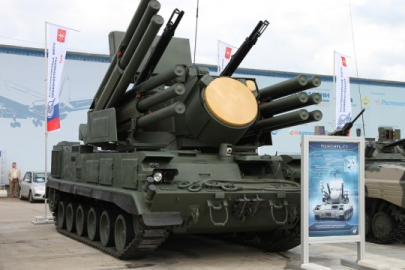 Ukrayna'dan Kırım'daki Rus askerî varlığına darbe: Pantsir-S1 sistemini ve askeri vinç imha edildi