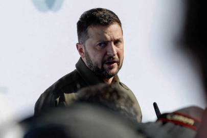 Zelenskıy'dan Patriot çağrısı: "Üzerimize kâğıt değil, insanları öldüren gerçek füzeler yağıyor"