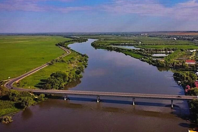 Rusya, Ukrayna'nın alternatif tahıl ihracat rotalarını hedef alıyor