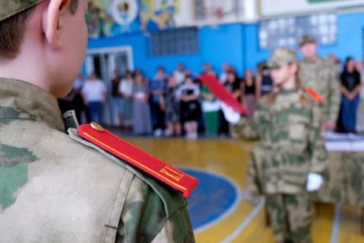 Rusya’dan işgal altındaki Ukrayna topraklarında çocuklara yönelik yeni propaganda hamlesi!