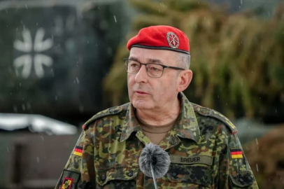 Alman generalden şok uyarı: "Rusya, Avrupa hava savunmasının zayıf noktalarını arıyor"