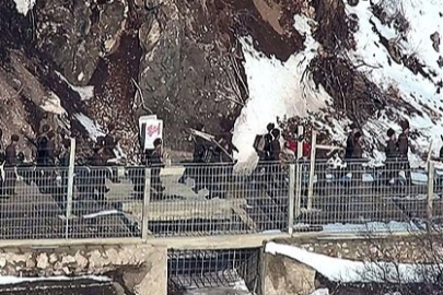 Güney Kore ordusu, sınırı hattını geçen Kuzey Kore askerlerine uyarı ateşi açtı!