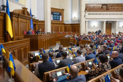 Ukrayna'da dışişleri ve savunma bakanlarının ataması onaylandı!