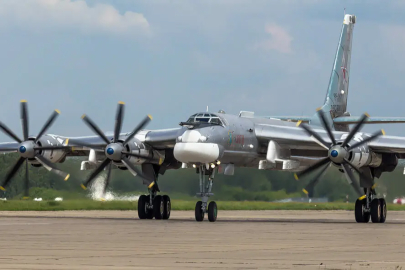 Ukrayna Rusya’ya ait Tu-95MS bombardıman uçağını vurdu