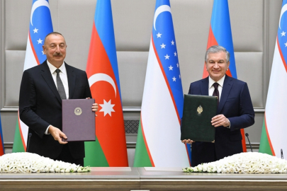 Rusya’dan bağımsızlaşıyor: Özbekistan ve Azerbaycan petrol ürünlerinde uzun vadeli iş birliğini görüşüyor