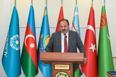 Azerbaycan Türkü şair Goşalı: Kırım yalnızca siyasi kriz dönemlerinde hatırlanmamalı