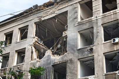 Ukrayna’nın güneyinde Rus terörü: En az 4 ölü, çocuklar dâhil 34 yaralı!