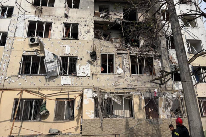 İşgalci Rusya, Odesa’ya saldırdı: En az 20 yaralı