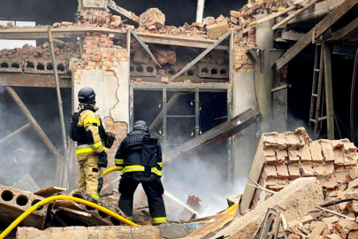 Rusya, Çernihiv ve Sumı bölgelerini vurdu: En az 2 ölü, biri çocuk 21 yaralı!