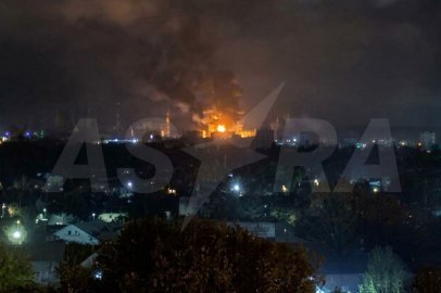 Moskova bölgesinde işgalci Rus ordusuna yakıt aktaran terminal vuruldu!