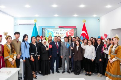 Türkiye-Kazakistan bağları güçleniyor: Atırau Üniversitesinde TİKA’nın desteğiyle Türk dili sınıfı açıldı
