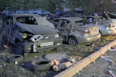 İşgalci Rusya'dan Zaporijjya bölgesine bomba yağmuru: En az bir ölü, biri çocuk 7 yaralı!