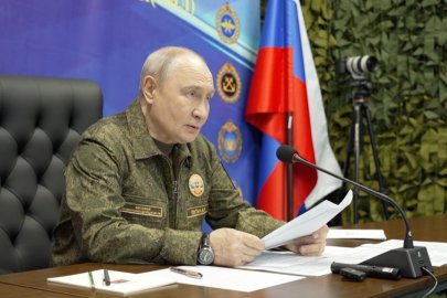 Putin, savaşı “zaferle” bitirmek istiyor: Kremlin’den üçlü görüşme önerisi