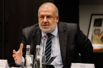 Refat Çubarov’dan net uyarı: "Rusya’ya verilecek toprak tavizi Kırım Tatar halkının yok olması demektir"