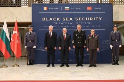 Türkiye, Bulgaristan ve Romanya’nın savunma bakanları Sofya’da buluştu