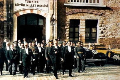 Kırım Tatar dernek ve vakıfları, 29 Ekim Cumhuriyet Bayramı’nı kutladı
