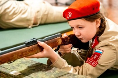 Ukrayna askerî istihbaratı: Rusya Kırım’da savaşı norm olarak kabul eden yeni bir nesil yetiştiriyor